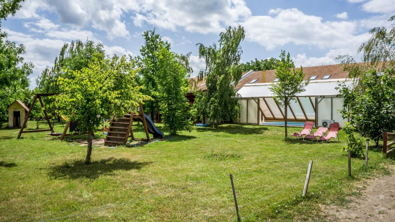 Penzion U Ďáblova kopyta Rakvice Exterior foto
