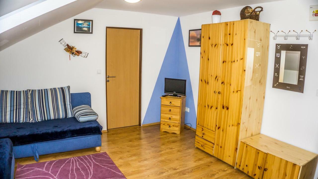 Penzion U Ďáblova kopyta Rakvice Exterior foto